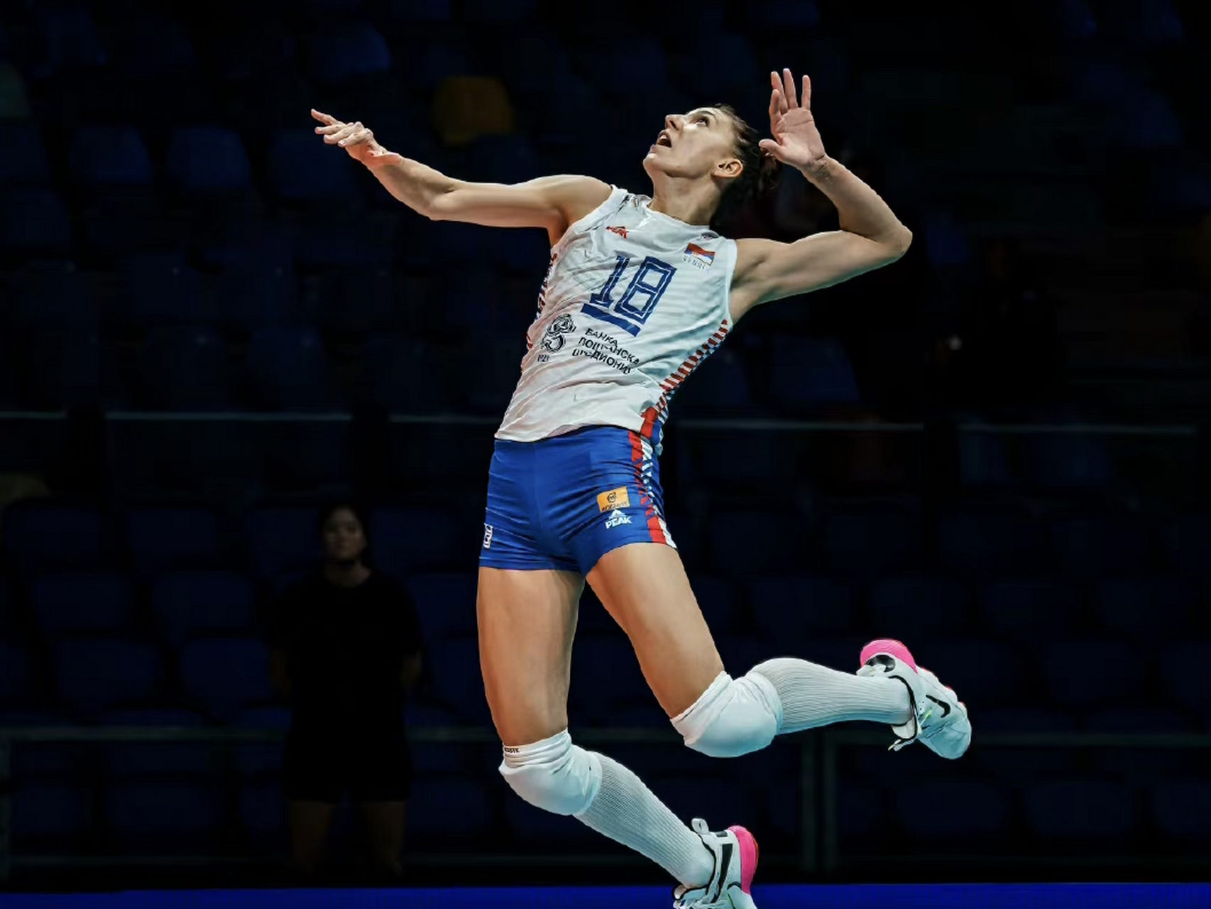 塞维利亚赛后绝杀压哨；志在亚冠名次提升；媒体盛赞；纪律约束更严格(塞维利亚赛程)